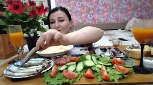 #мукбанг, селёдка, мойва и картафан