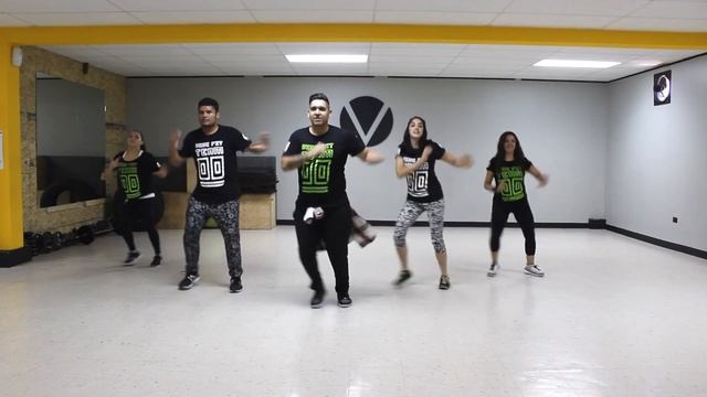 Deorro-Bailar Feat Elvis Crespo /Coreografia fitness /Zumba смотреть онлайн