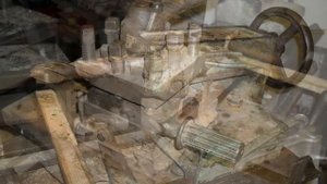 Токарный станок ИТ 1М -  Капитальный ремонт- Часть №1   - привез в  гараж -  разборка