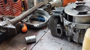 Замена сальников на КИТАЙском кусторезе (Триммере)