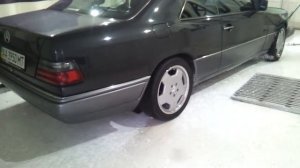 Мойка днища Mercedes W124. Socar. Пена