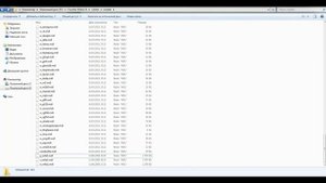 Как установить текстуры оружия для cs 1.6 ?
