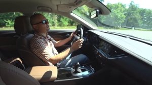 Opel Insignia, у которой все наоборот. Тест-драйв.