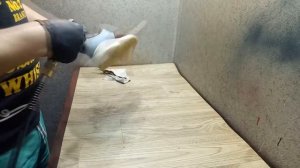 Покраска кожи, покраска ткани.