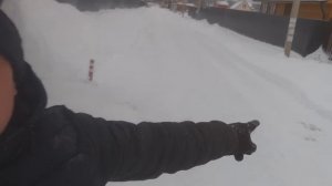 Что же выбрать снегоуборщик или аккумуляторную лопату. Обзор и тест.