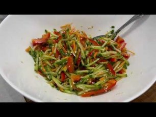 Овощной салат с кунжутом, по-корейски