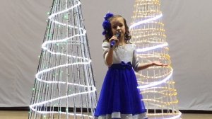 Пушина Ксения -  Рождество (Тихо шепчут, падая, снежинки)