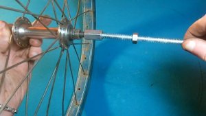 ШИКАРНАЯ САМОДЕЛКА ИЗ ОБЫЧНОГО КОЛЕСА