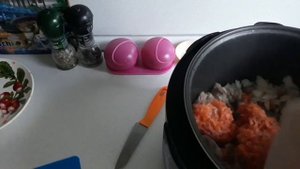 Тушеная картошка с мясом в мультиварке. Просто и вкусно