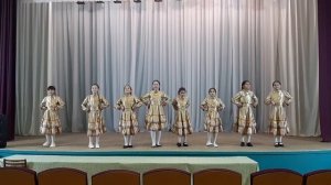 Ансамбль девочек "Йәйғор" Башкирский танец "Косилка-молотилка"