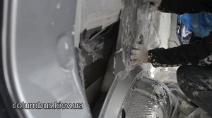 Вибро - термо - шумоизоляция салона VW T5 GP пеной...