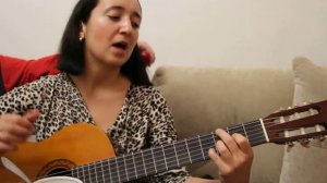 Очень красивая песня под гитару на португальском языке.