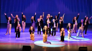 Шоу-группа ＂Мечта＂ - Лучшие парни