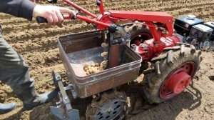 Самодельная КАРТОФЕЛЕСАЖАЛКА моего друга.