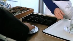 - Чай хочу, сдачи не надо! - И мне не надо!