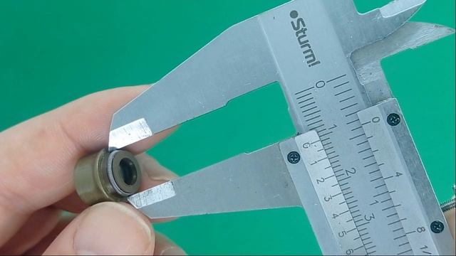 Маслосъемный колпачок GROST дизельного двигателя 186F