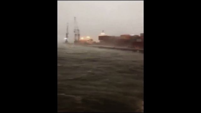 НОВЫЕ КАТАКЛИЗМЫ В ИТАЛИИ (ЛИГУРИЯ, ВЕНЕЦИЯ,ГЕНУЯ) СРОЧНЫЕ НОВОСТИ 31.10.2018 смотреть онлайн