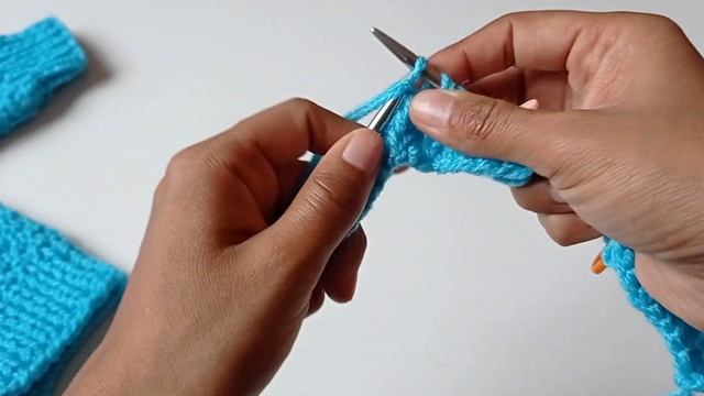 толстовка спицами реглан сверху. Для мальчика и девочки. на все размеры. подробный МК. часть1 смотреть онлайн