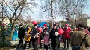 "Марш, марш вперед, рабочий народ!"