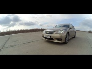 Infiniti M35х  750.000 р. 307 hp и полный привод.