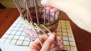 Плетение прямой и обратной веревочкой в 3 трубочки (плавный незаметный переход)