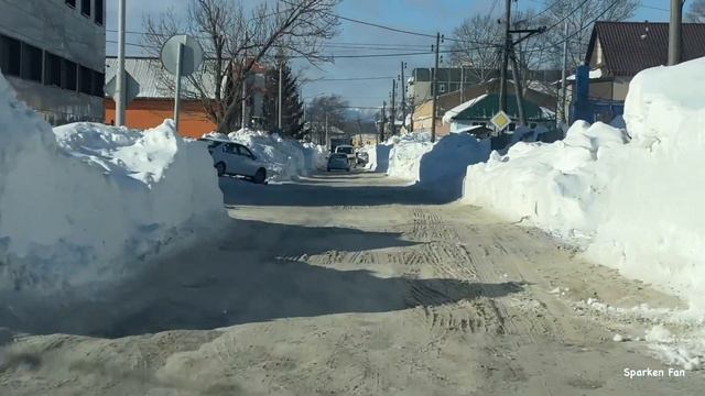 Улицы Южно-Сахалинска, после метелей, января 2024 года. смотреть онлайн