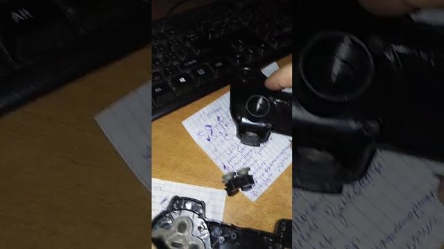 ремонтирую джойстик, геймпад. просели кнопки. резинки с шифтов и клавы на крестовину смотреть онлайн