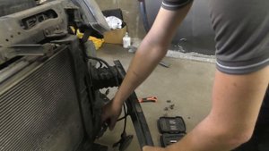 Очистка радиаторов Хендай Солярис! Перегревается машина, чистим радиатор. Экономия Авто!