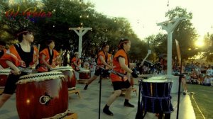 Игра на барабанах. Зажигательно. Барабаны Taiko