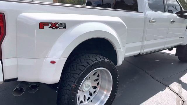 MWO: 2020 Ford F-450 Platinum 4x4 смотреть онлайн