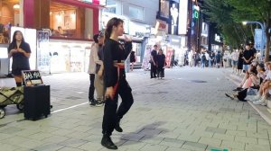 MONDAY. BLACK MIST. BREAK TIME SKETCH.