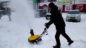 Снегоуборщик HUTER SGC 2300E