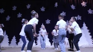 «Как у наших у ворот», новогодний танец детей. #АртёмАлиса г.Изобильный