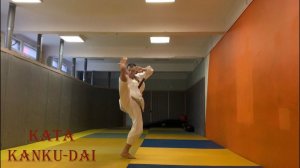 Ката Канку-дай «Созерцание небес»