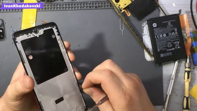 POCO M4 Pro/ЗАМЕНА ДИСПЛЕЙНОГО МОДУЛЯ/display module replacement смотреть онлайн