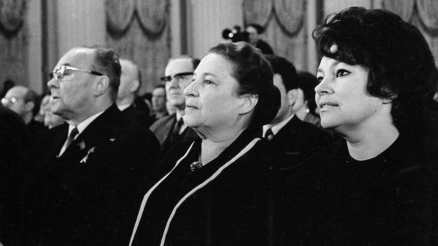 Любимые стихи детства: влияние поэзии на развитие личности