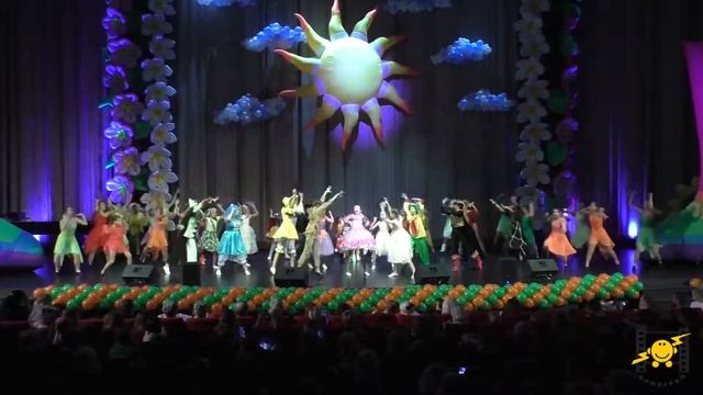 "На велосипеде в сказку мы уедем"