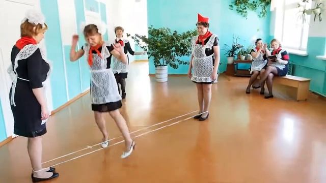 Видео поздравление от родителей, Выпускной 9 школы, 11a класс, г. Златоуст. 2017 смотреть онлайн