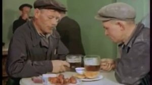 Москва, 1959 Время массового  строительства. Рабочему классу  разрешалось в обед выпить кружку пива