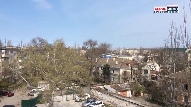 В Керчи с помощью громкоговорителя призывают оставаться дома смотреть онлайн