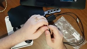 Комнатная антенна с усилителем с Aliexpress.