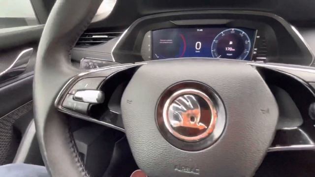 Škoda Octavia liftback 2.0 TDI / 85 kW / Ambition Plus / 2022 / PV-AUTO смотреть онлайн