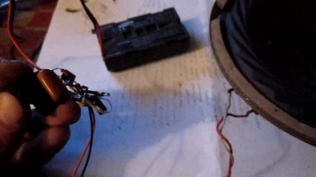 Простейшая воздушная сирена на двух транзисторах смотреть онлайн