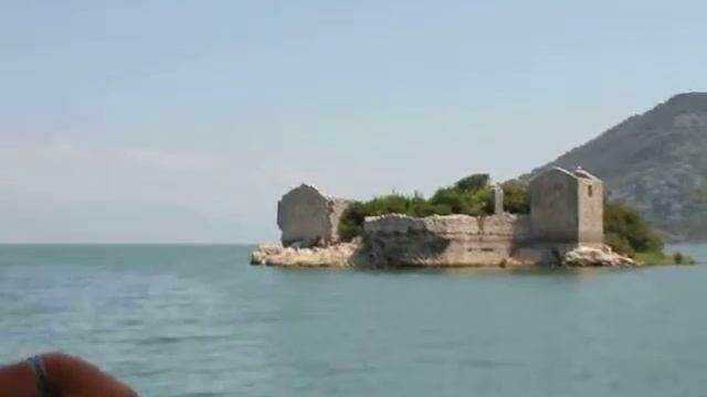 ЧЕРНОГОРИЯ. ОСТРОВ НЕВЕРНЫХ МУЖЕЙ! СКАДАРСКОЕ ОЗЕРО. смотреть онлайн