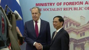 Сергей Лавров прибыл во Вьетнам с официальным визитом