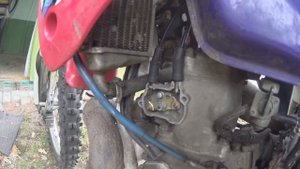 Honda CRM 250 R Mk.3 Power valve \ Работа мощностного клапана .