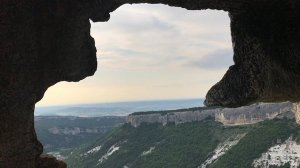 По Крыму пешком. Залесное. Мангуп-Кале. Благовещенский пещерный монастырь