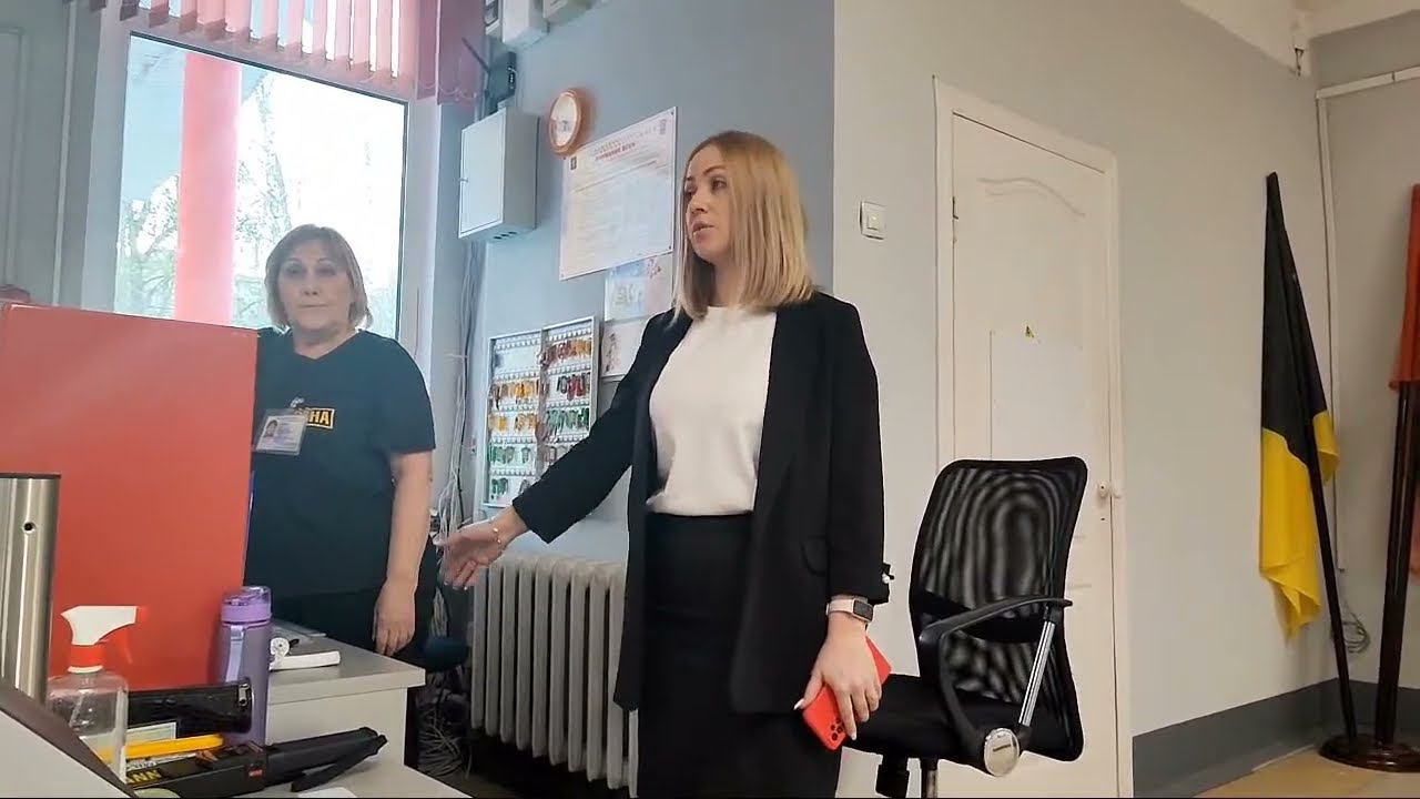 ХАМСТВО в ХИМКАХТакого ВЫСОКОМЕРИЯ со стороны директора школы, я ещё не видела смотреть онлайн