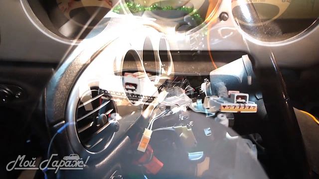 Автобудни. 06. Ремонт противотуманных фар на Chrysler PT Cruiser 2000-2005. смотреть онлайн