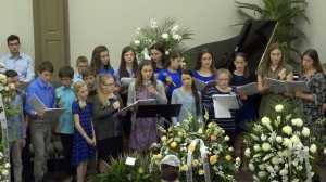 Подростковый хор "Далеко, далеко" Похороны в Церкве "Путь Истины" Май, 2019